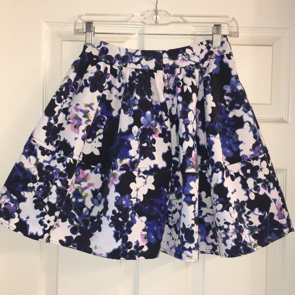 Express Summer skirt - size 0